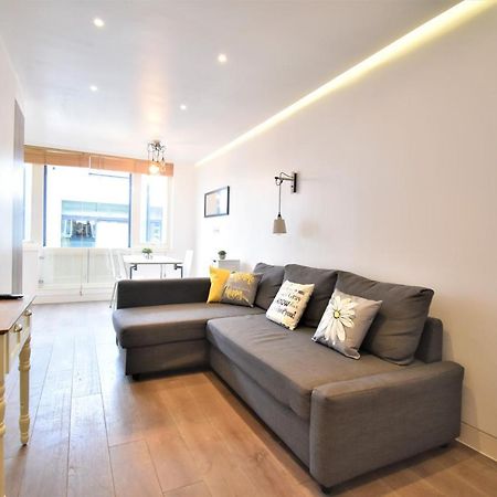 Stunning Apartment, Shirland Mews لندن المظهر الخارجي الصورة